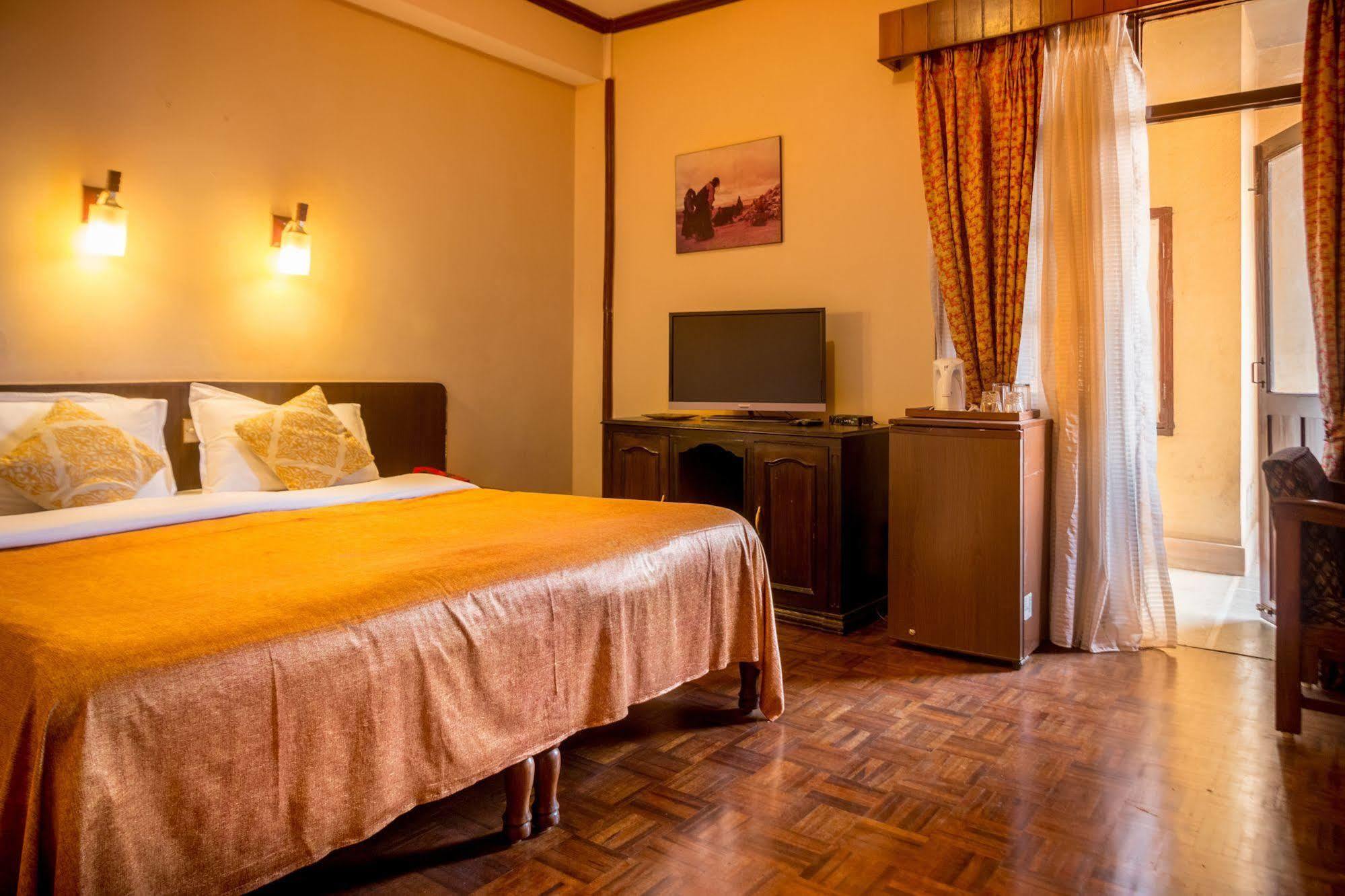 Hotel Excelsior Kathmandu Exterior photo